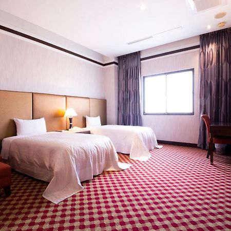 Li-Gin Motel Chiayi City Exteriör bild